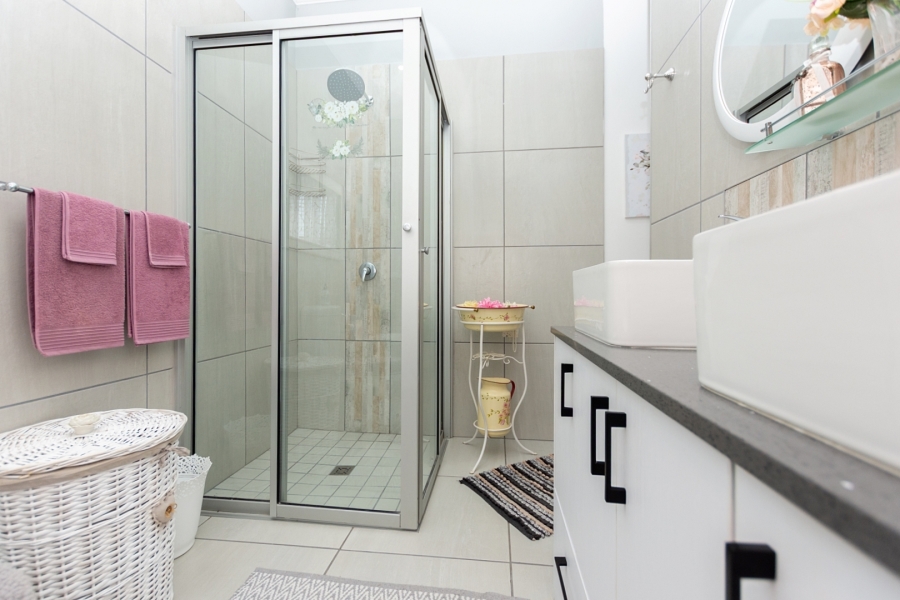 3 Bedroom Property for Sale in Velddrif Western Cape